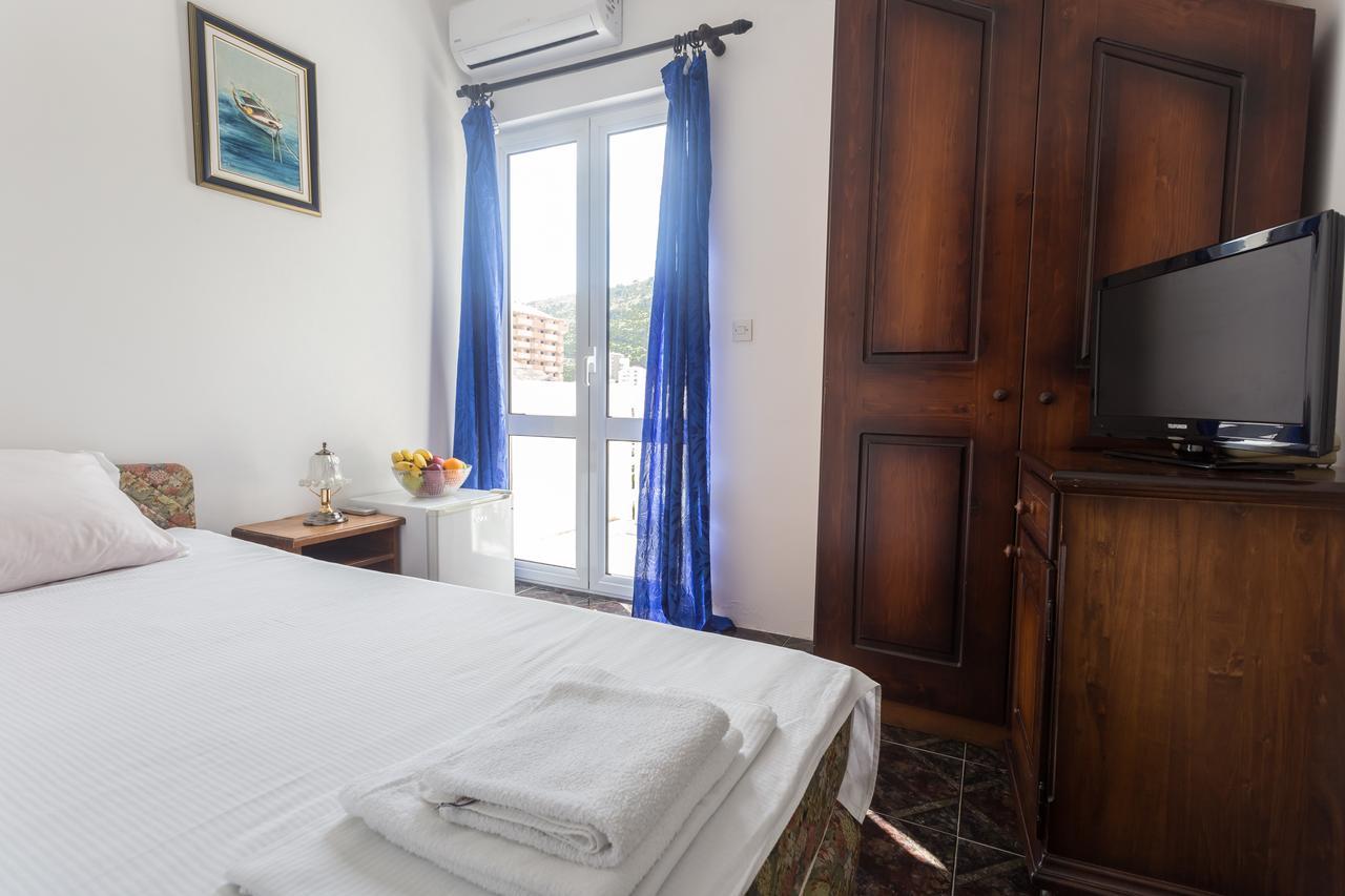 Hotel Jovana Budva Bagian luar foto